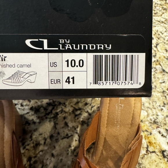 CL By Laundry Sandles size 10 - Picture 4 of 4